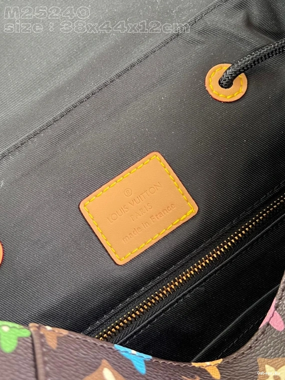 Vuitton MM-38*44*12.5CM Backpack Louis Christopher 0117